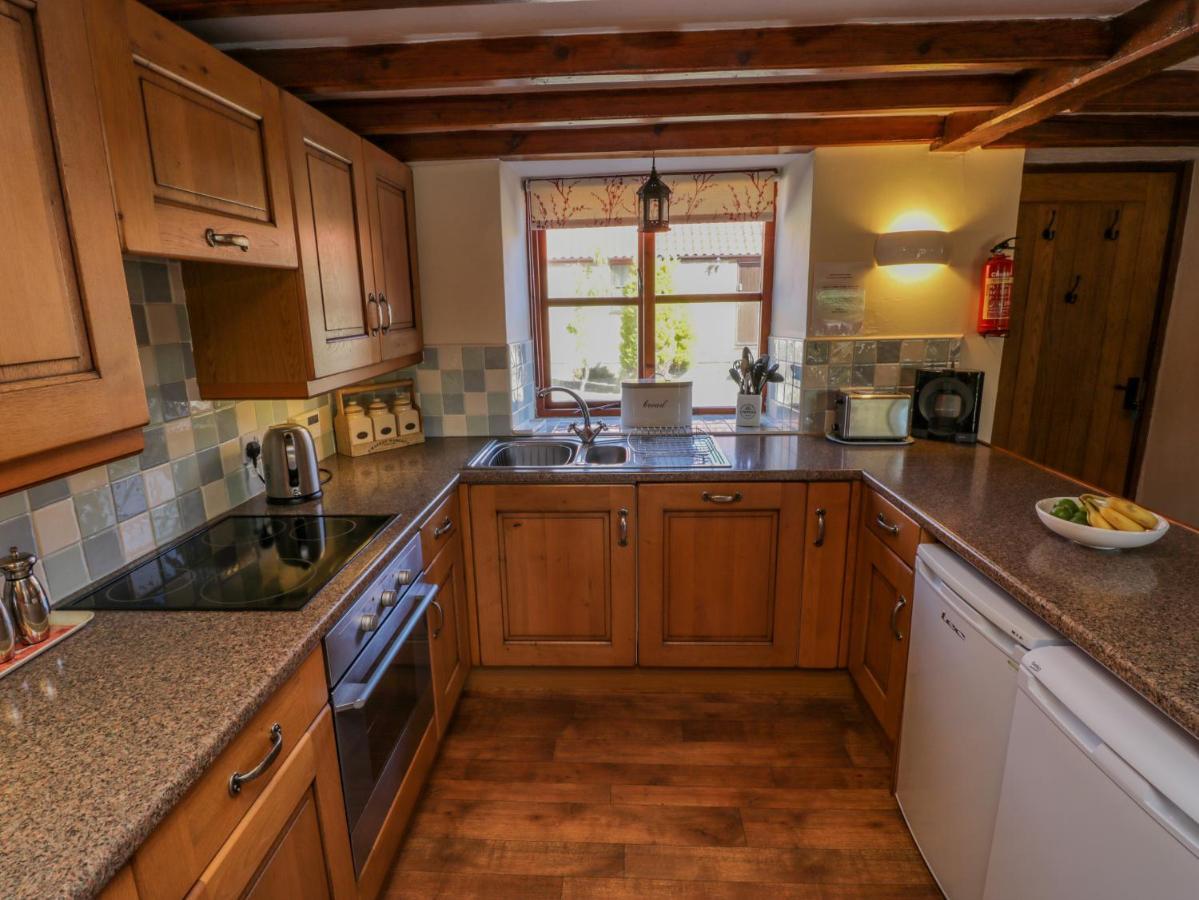 Danby Cottage Вітбі Екстер'єр фото